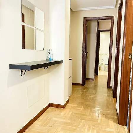 Apartment Comodo Con Piscina By Bebalmy *
