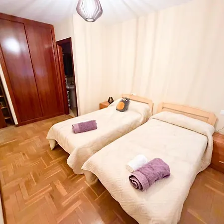 Comodo Con Piscina By Bebalmy * Santiago Del Monte