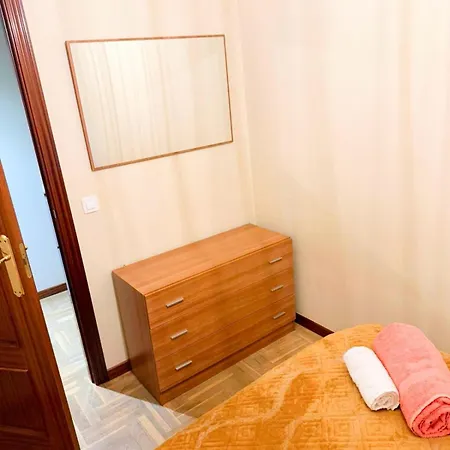 Apartment Comodo Con Piscina By Bebalmy *