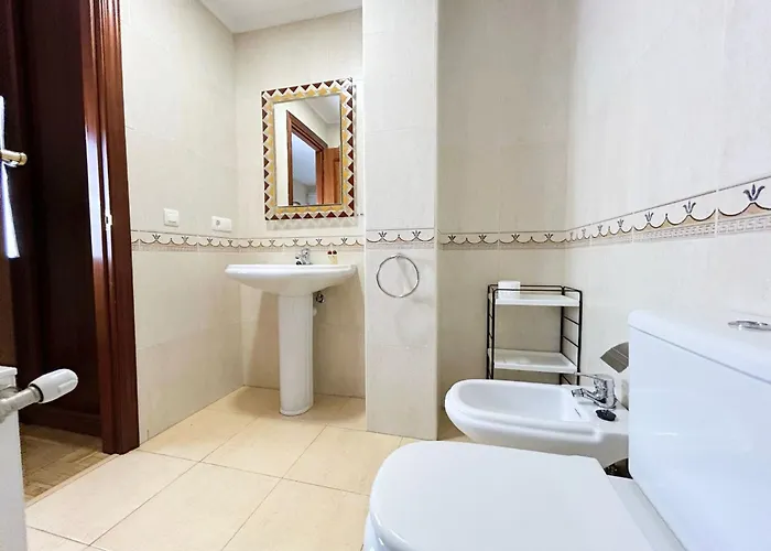 Cómodo Con Piscina By Bebalmy Apartamento