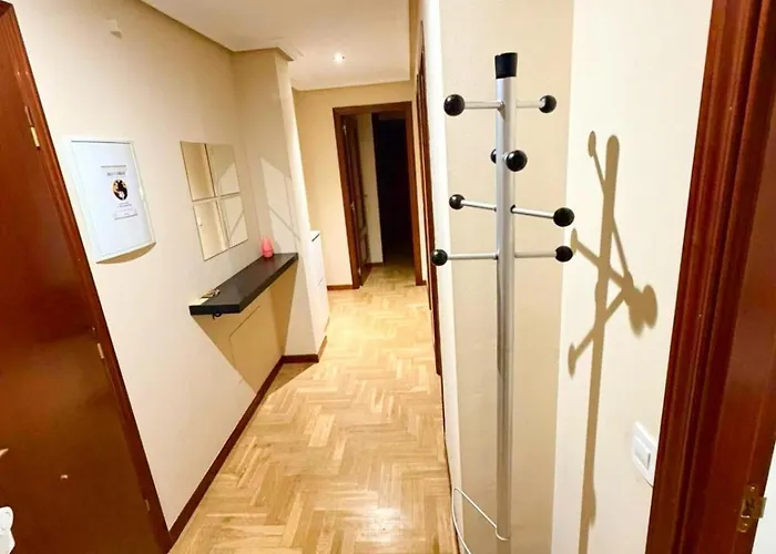 Cómodo Con Piscina By Bebalmy Apartamento