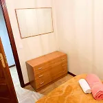 Apartment Comodo Con Piscina By Bebalmy *